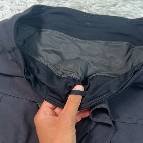 Lululemon Speed Short *4-way Stretch 2.5" Black - Picture 2 of 6